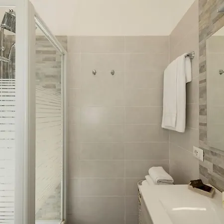 Near St.peter Apartment *